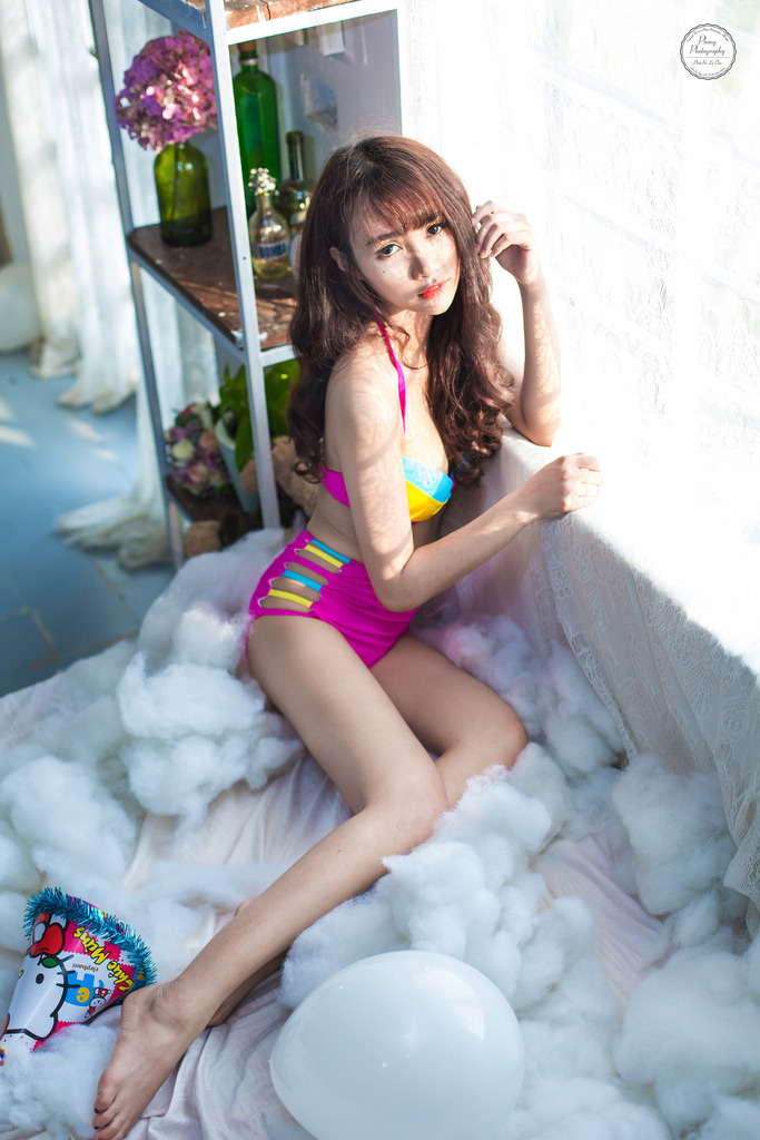 老太爷边含她的乳边cao